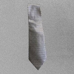 Men's Tie by Van Heusen